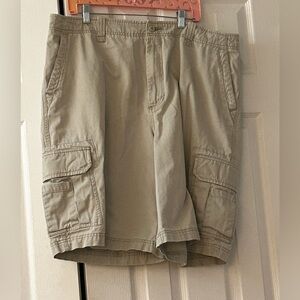 Dockers Men's Cargo Shorts Size 40 Khaki Beige Cotton Relaxed Fit Utility